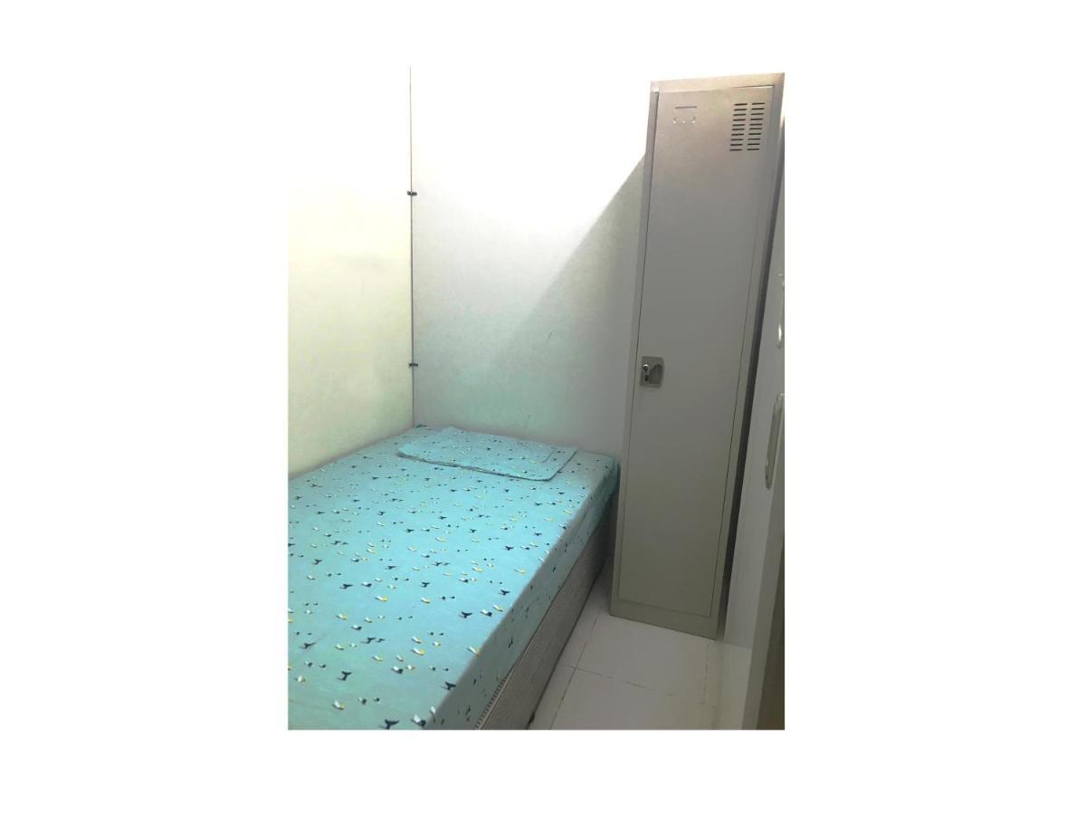 Deira Partition Room Dubai Exterior photo